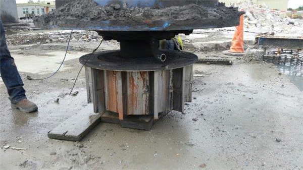Metso Vtm-800-wb Vertimill With 600 Kw (805 Hp) Motor)